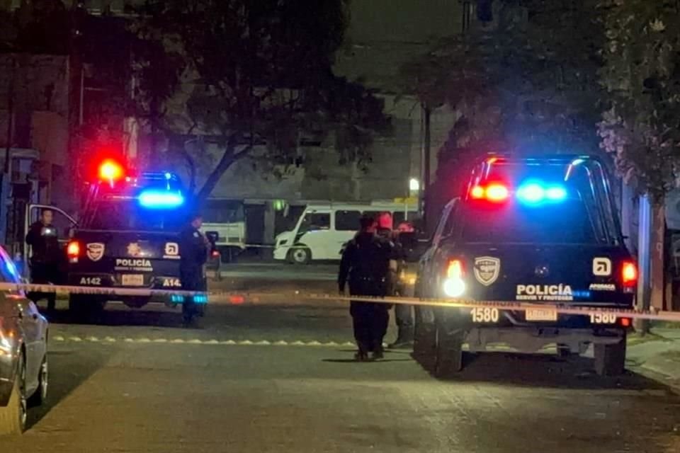 Los hechos fueron reportado e las 00:30 horas en el cruce de las calles N17 y E-Segunda, en la Colonia Metroplex, informaron las autoridades.