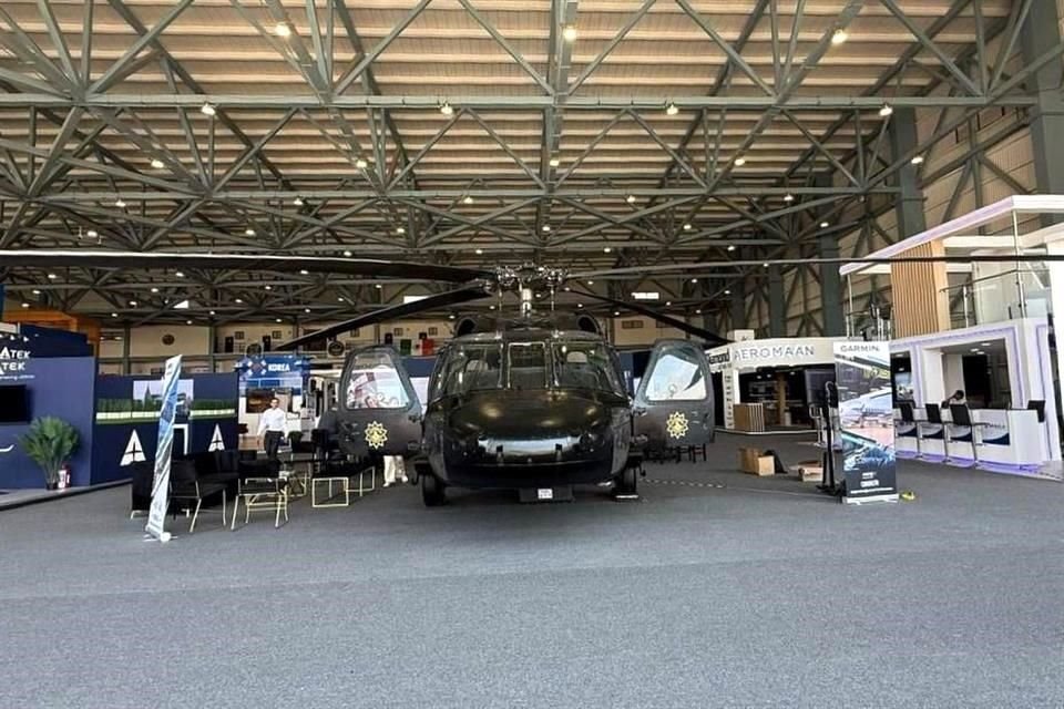 La Administración estatal reportó que la aeronave, adquirida en 2023 por 76.6 millones de pesos, se encuentra en la Feria Aeroespacial México 2025.