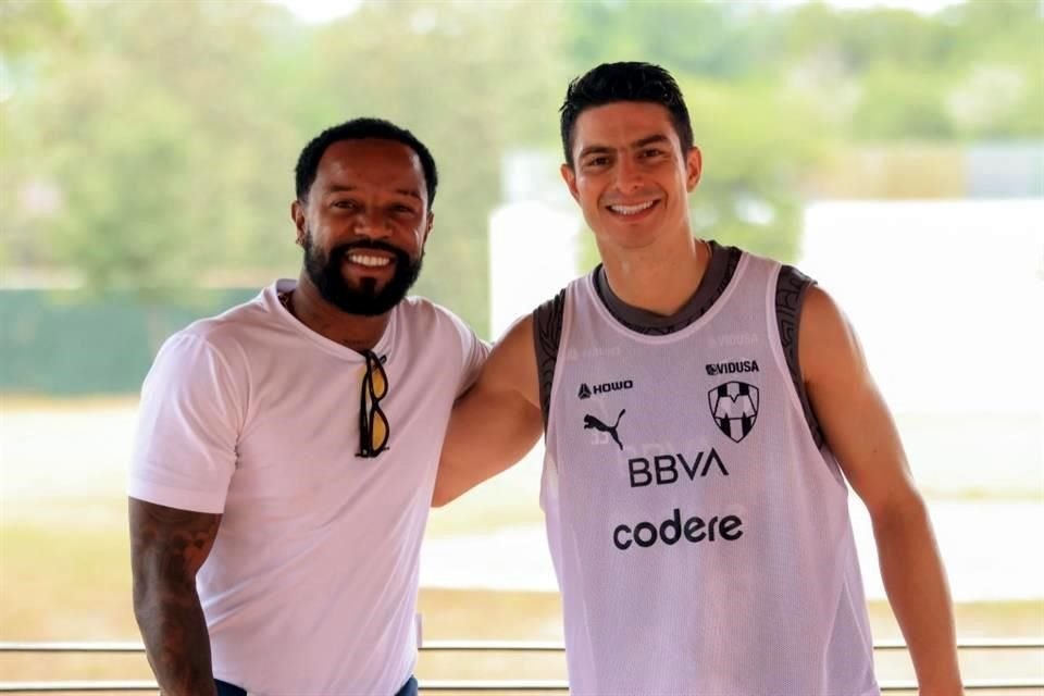 Pabón fue invitado por el Monterrey para participar en una dinámica con motivo de los 80 años de los albiazules.