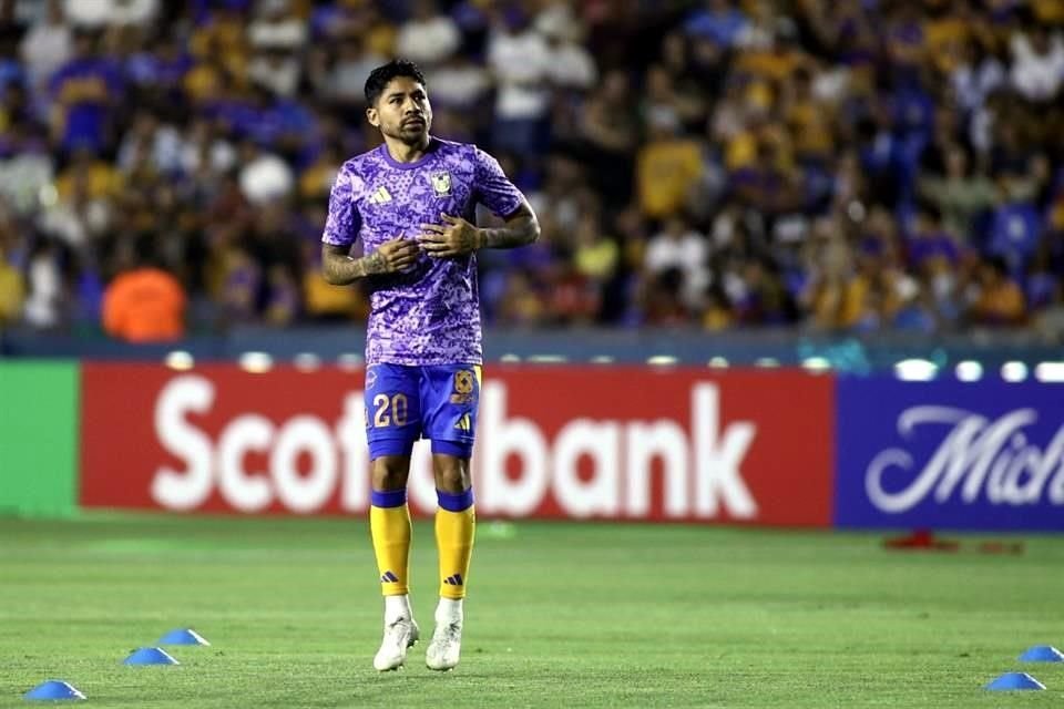 Javier Aquino también se recuperó y formará parte del duelo.