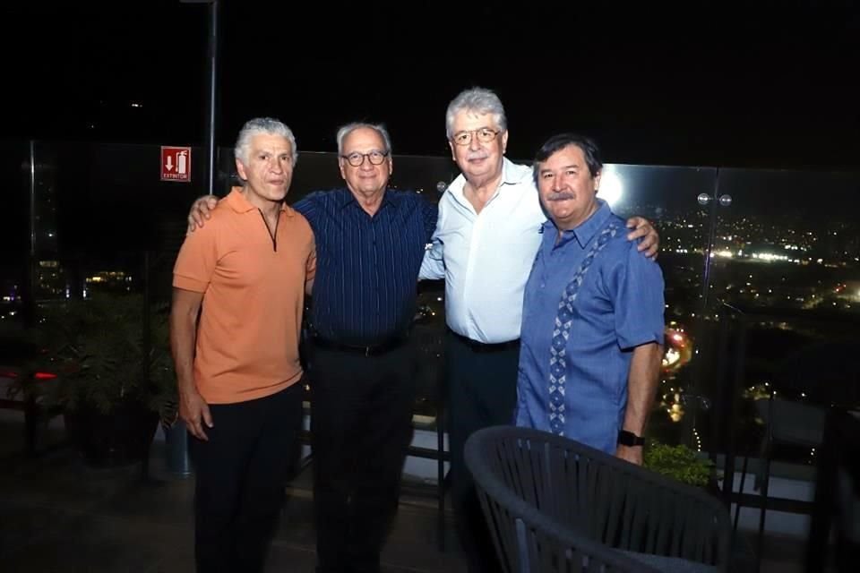 Héctor Alcaráz, Luis Manautou, Ángel Arnaud y Virgilio Zapata