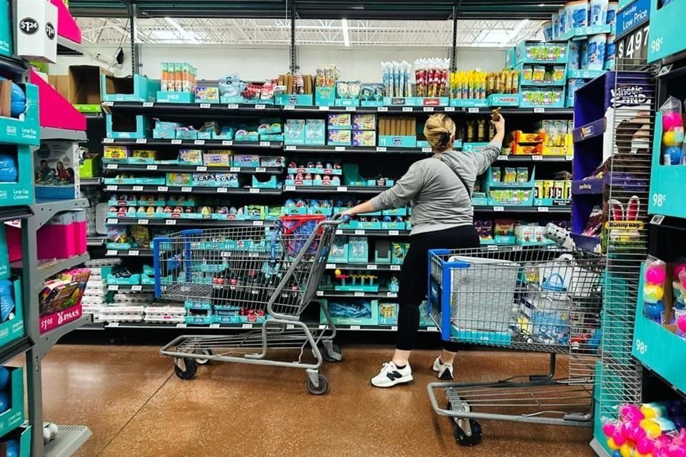 El índice de expectativas de inflación de los consumidores para el próximo año cayó a un 4.6% este mes. .