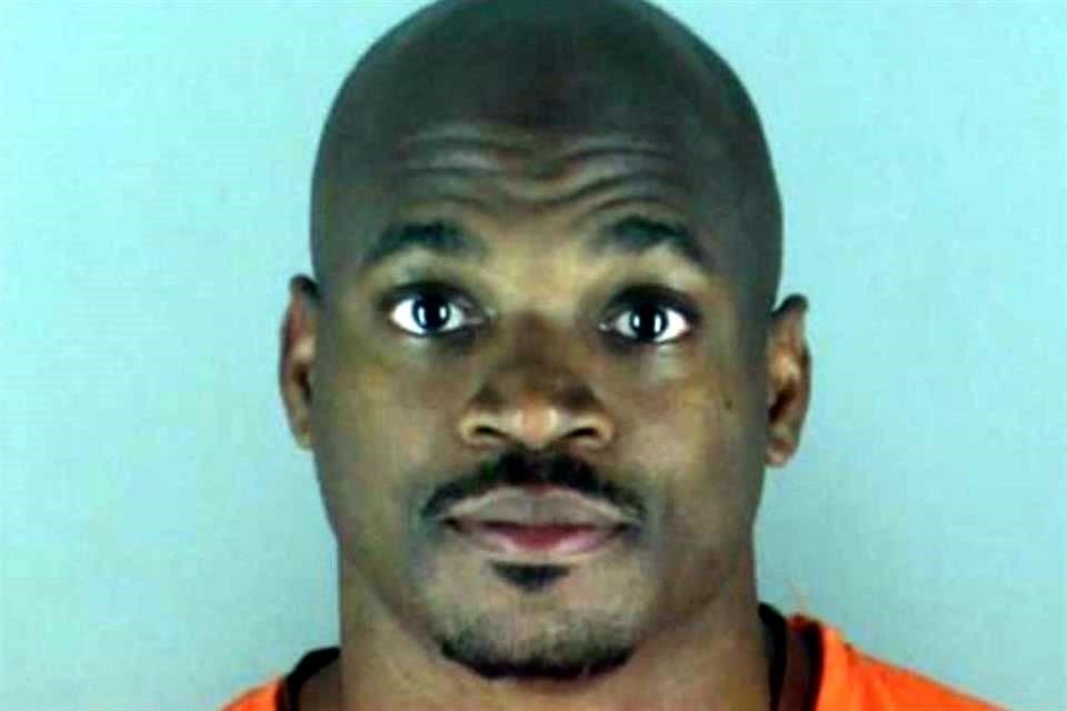 Peterson fue detenido.