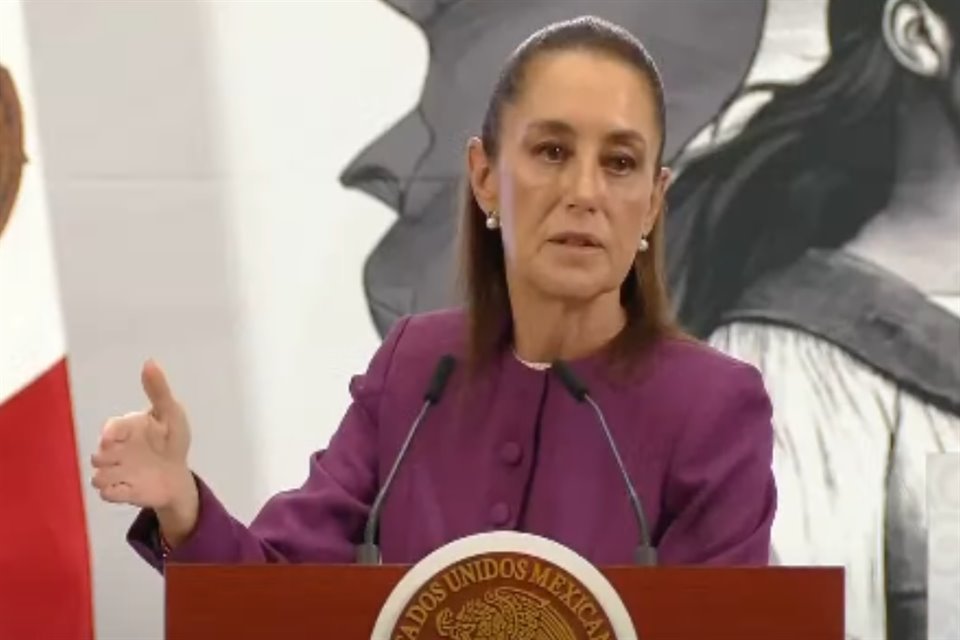 Ante apretón del SAT a devoluciones, la Presidenta Sheinbaum pidió a los contribuyentes no preocuparse y dijo que se hará conforme a la ley.
