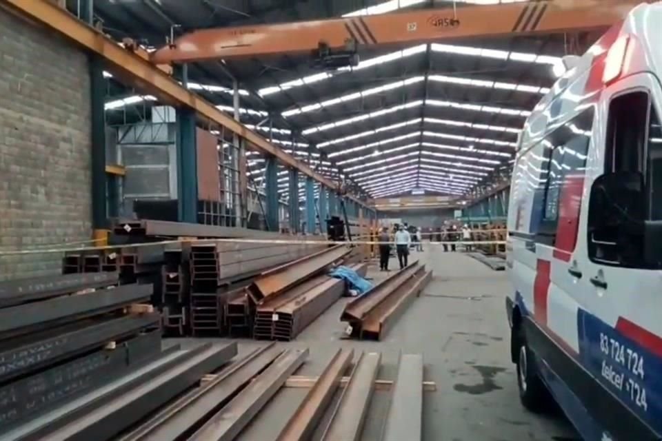El incidente fue reportado cerca de las 9:00 horas dentro de la empresa Aceromex Linda Vista.