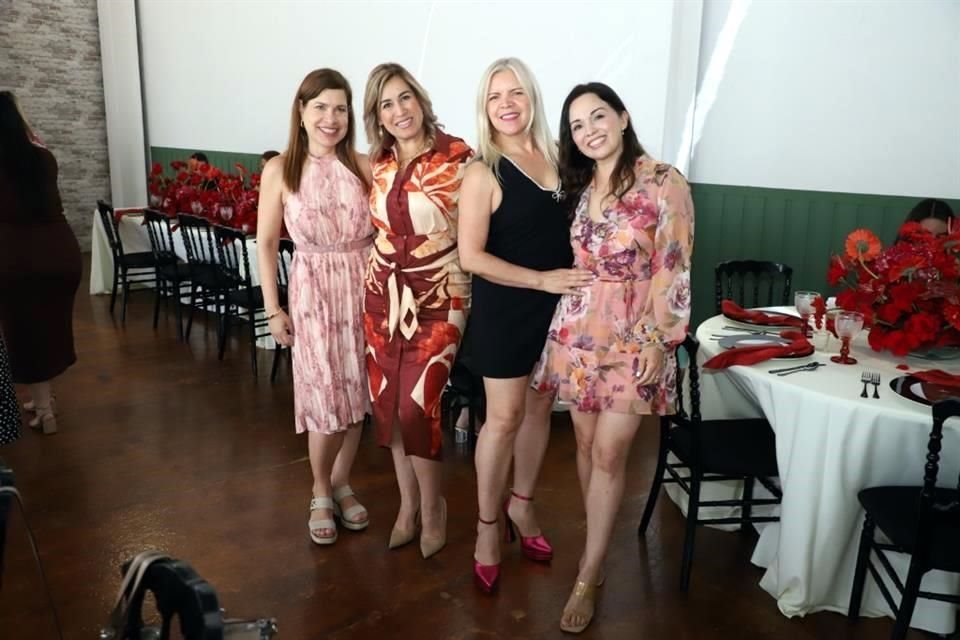 Laura Benavides, Diana Colomo, Rosalva Ávila y Cristina Quintero