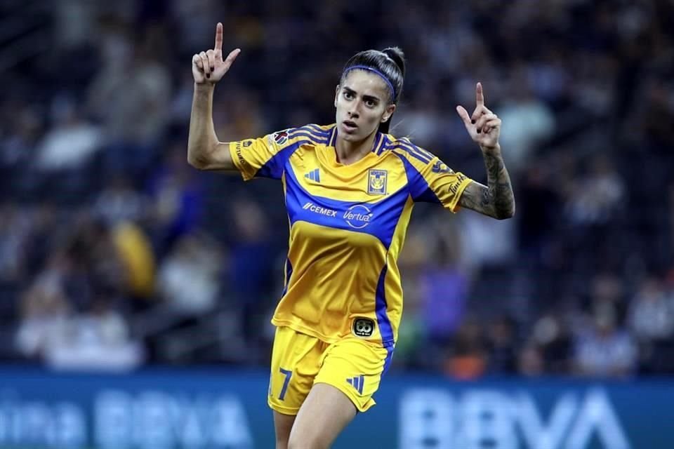 La brasileña en el festejo del gol.