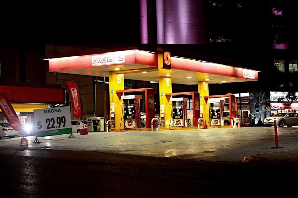 Desde hace ocho años que se busca estudiar y mejorar la calidad de la gasolina que se distribuye en Nuevo León.