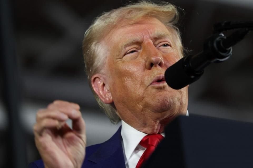 Trump cumple mañana 100 días al frente del Gobierno de EU.
