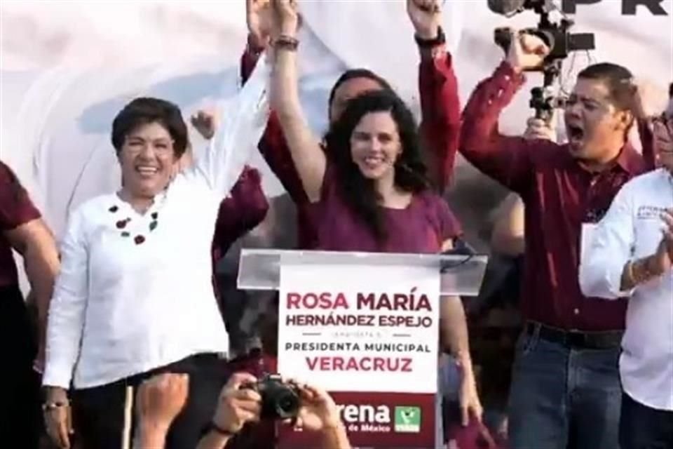 Rosa María Hernández Espejo, aspirante al puerto de Veracruz, estuvo arropada por la líder nacional de Morena, Luisa María Alcalde, quien aseguró que ganarán los 212 municipios del Estado.