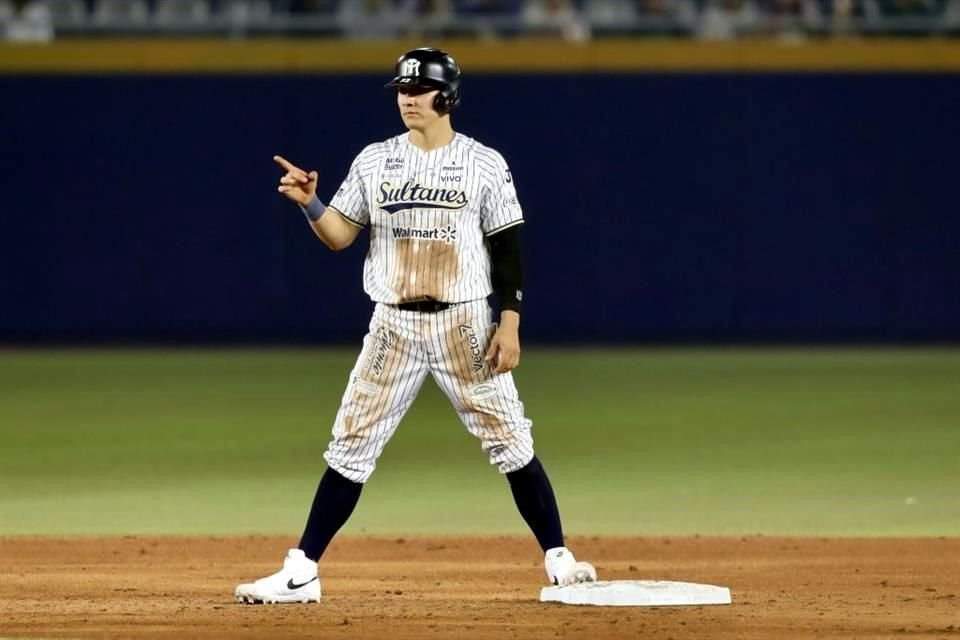 Los Sultanes le pegaron a los Saraperos de nuevo.