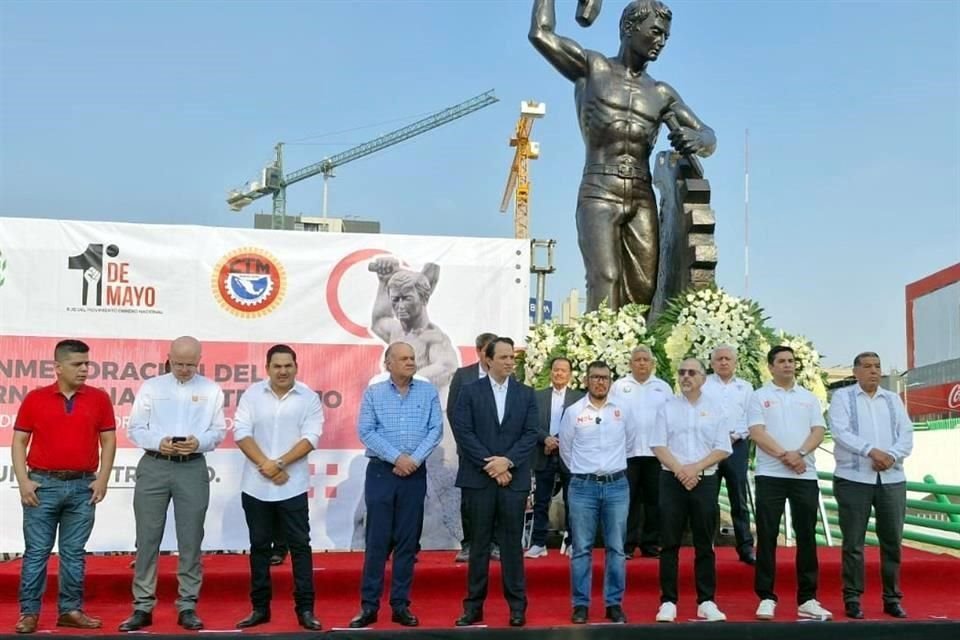 El evento se llevó a cabo en el Monumento al Obrero de la Macroplaza.