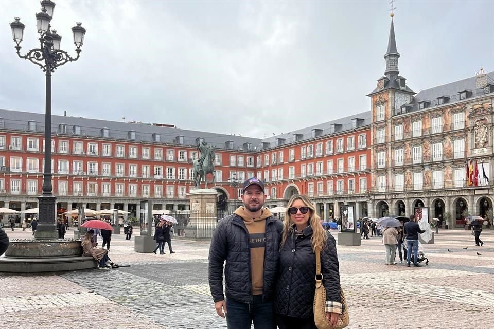Analuisa Cantú Polendo y Alejandro Franklin Melhem, en Madrid, España