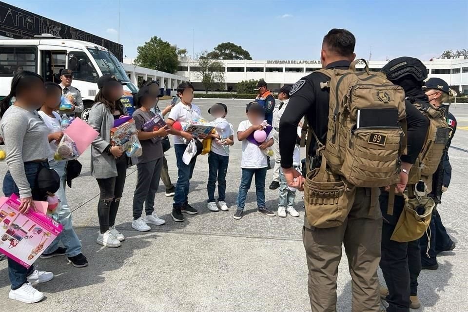 Los niños aprendieron temas como seguridad vial y derechos humanos.