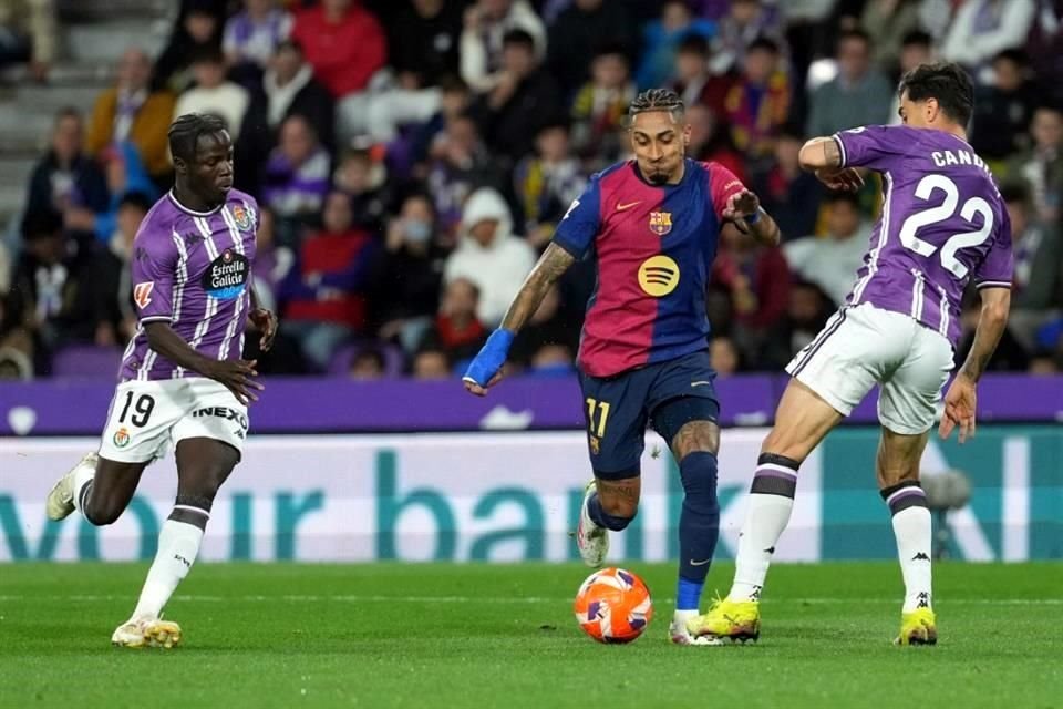 Raphinha ingresó en el segundo tiempo y fue desequilibrante de inmediato al empatar el duelo para los culés.