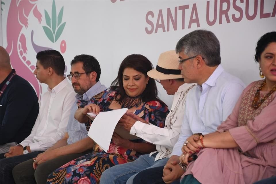 Durante la primera asamblea ciudadana en el pueblo de Santa Úrsula Coapa, la Mandataria señaló que la prioridad serán las obras hídricas para mejorar el abastecimiento.