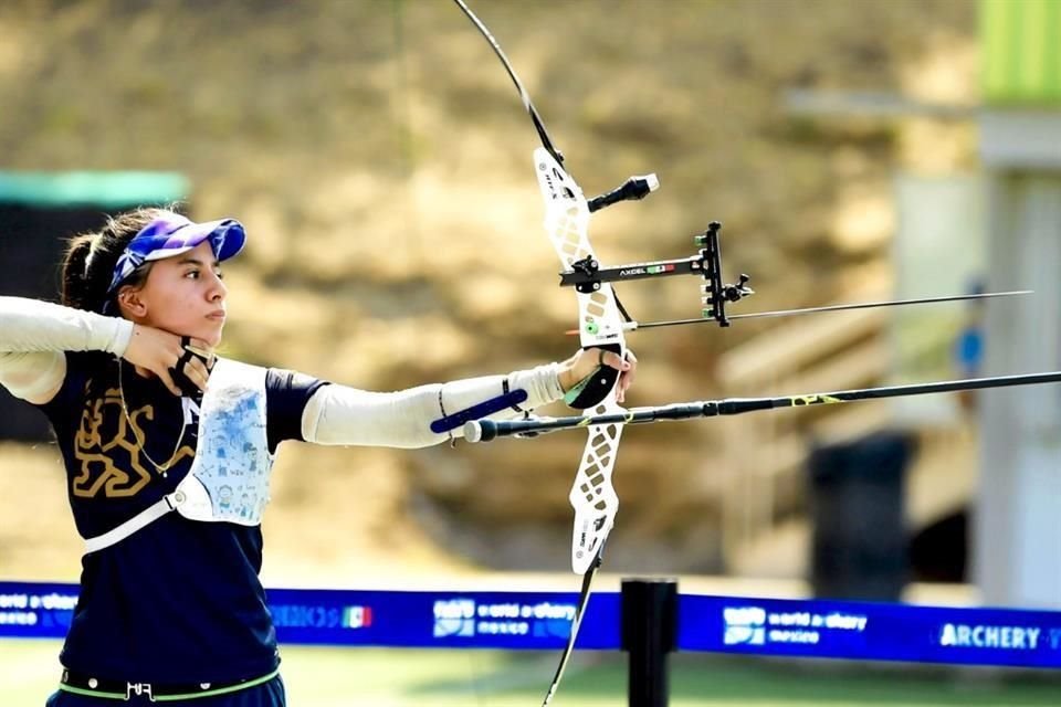 Valentina Vázquez brilló la semana pasada por la UANL en los Campeonatos Nacionales Universitarios 2025.
