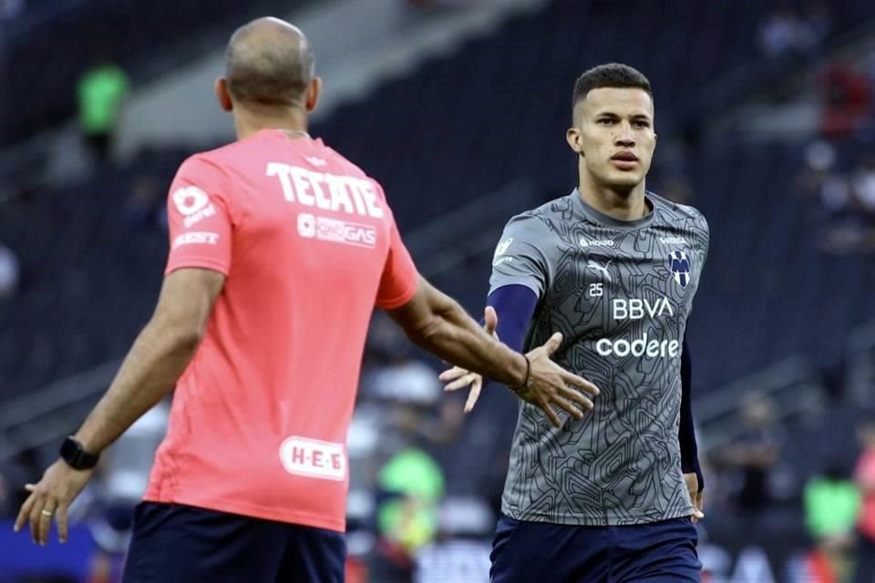 Ante Pumas, Nelson Deossa buscó reanudar su racha goleadora.