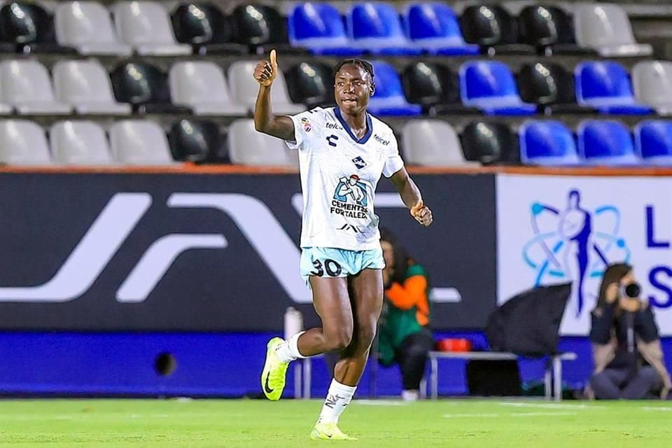 Pachuca dejó en el camino a las Rayadas y acabó con el ansiado sueño del tricampeonato, al imponerse este lunes 4-1 sobre las regias y avanzar a la Final con global de 4-2.
