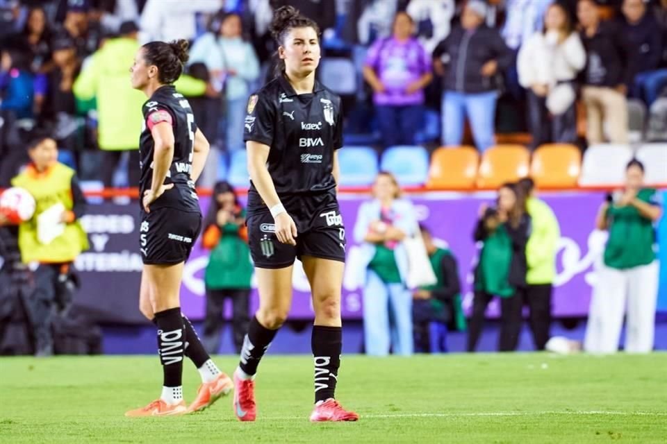 Pachuca dejó en el camino a las Rayadas y acabó con el ansiado sueño del tricampeonato, al imponerse este lunes 4-1 sobre las regias y avanzar a la Final con global de 4-2.