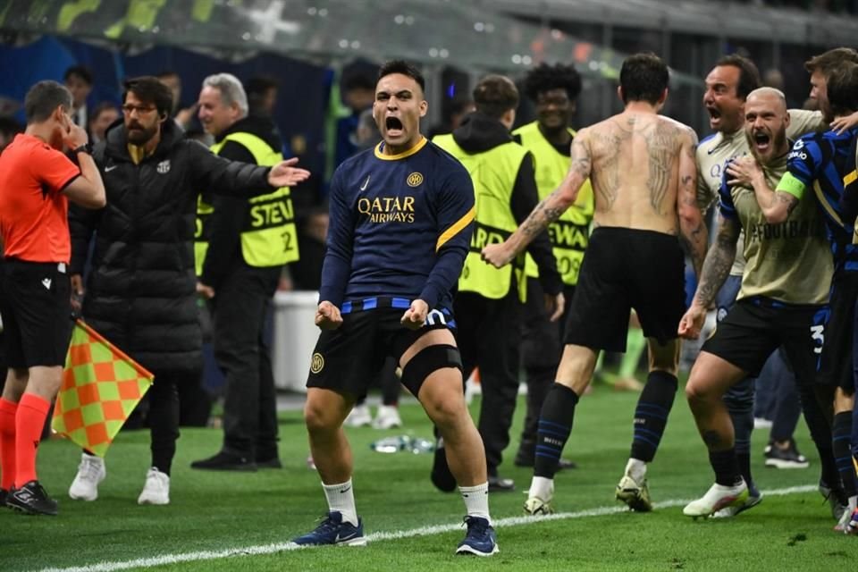 Lautaro Martínez celebra el pase del Inter.