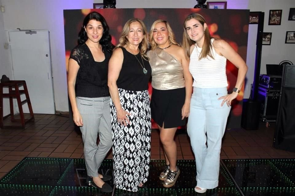 Mayela Morales, Cecilia González, Érika Meinecke y Érika Jaime