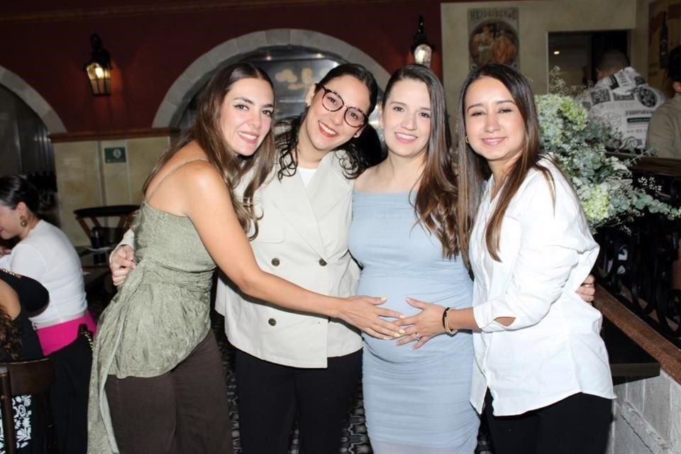 Ale Ponce, Marycarmen Cirilo, Lucía Padilla y Rocío De la Peña