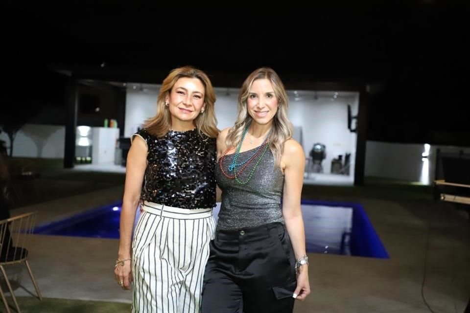 Gaby Guzmán y Daniela Garza