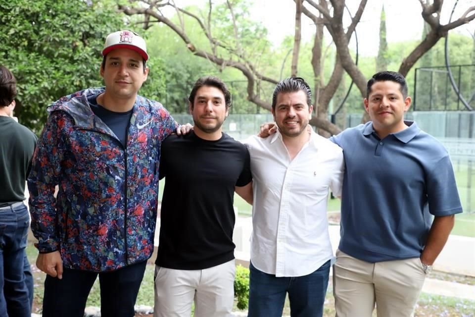 David Carrales, Mauricio Salinas, Luis Carlos González y Gabriel Hidalgo