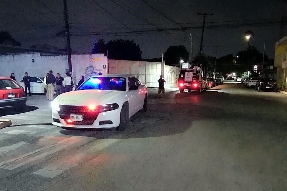 La Policía Ministerial catea una casa en Monterrey, relacionada con el hallazgo de dos cuerpos mutilados en márgenes del Río La Silla.