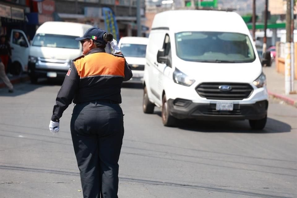 Los inmovilizadores vehiculares se colocarán a vehículos que se estacionen en lugares prohibidos.