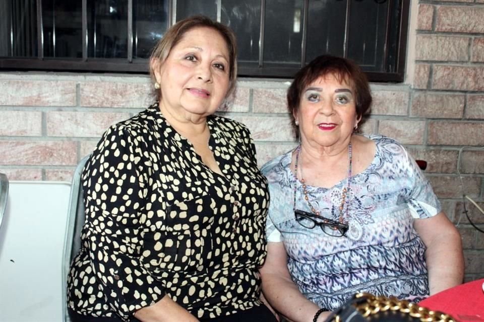 Nora Galván Zambrano e Isabel García