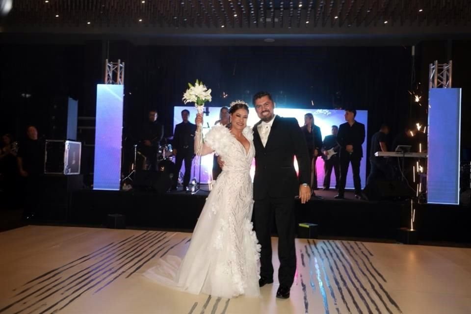 Imelda Benavides y Neftalí Garduño
