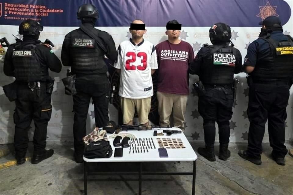 Se presume que los detenidos, identificados como Romeo, de 31 años y José, de 32; pertenecen a una célula de un grupo delincuencial con presencia nacional.