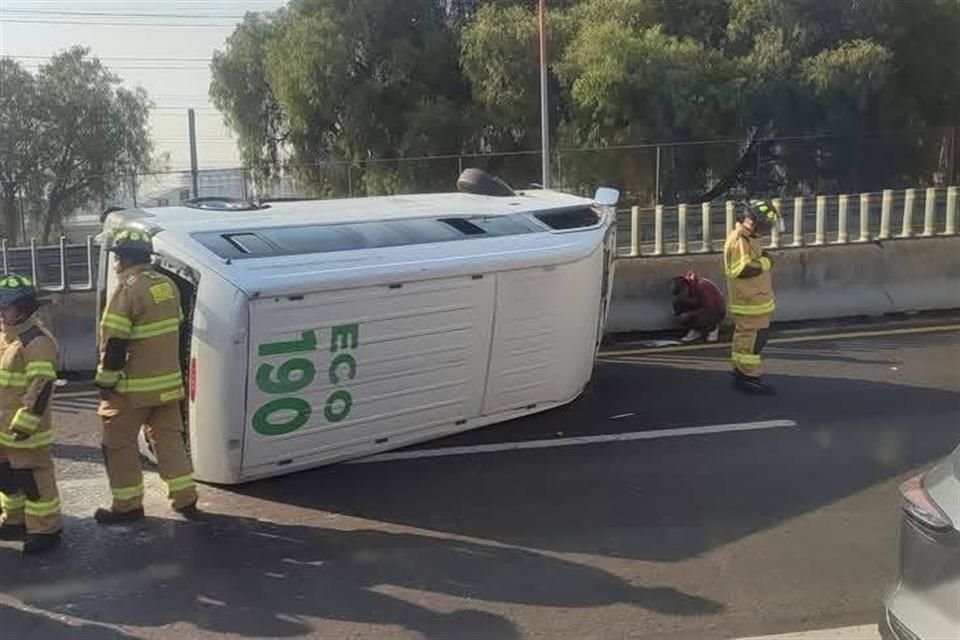 Según reportes de las autoridades, al menos 10 personas resultaron lesionadas.