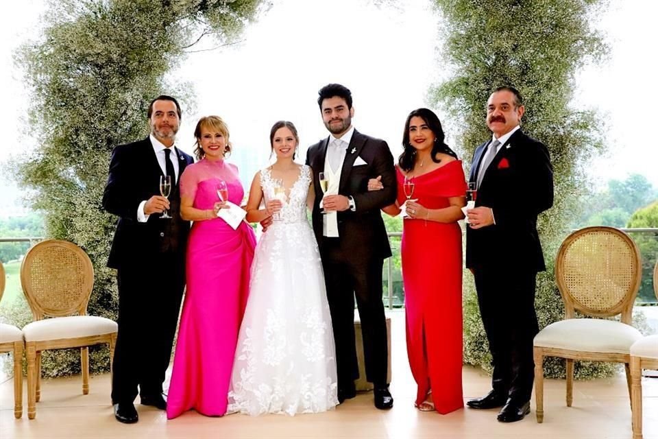 Eduardo Williams Tancredi, Eva Hernández de Williams, LOS NOVIOS, Myrna Alfaro de Aguirre y David Aguirre Mar