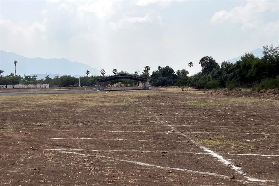 En el predio en el que se pretende construir el nuevo hospital no hay trabajadores ni maquinaria.