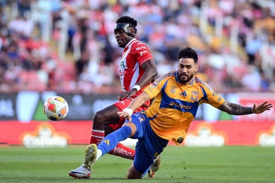 Repasa las acciones de la primera parte del Necaxa vs. Tigres.