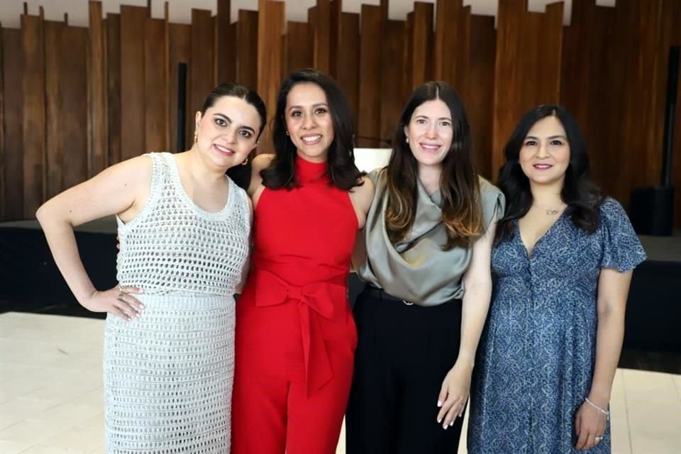Gina Loria, Fernanda Gómez, Mariana Tiscornia y Miriam Torres