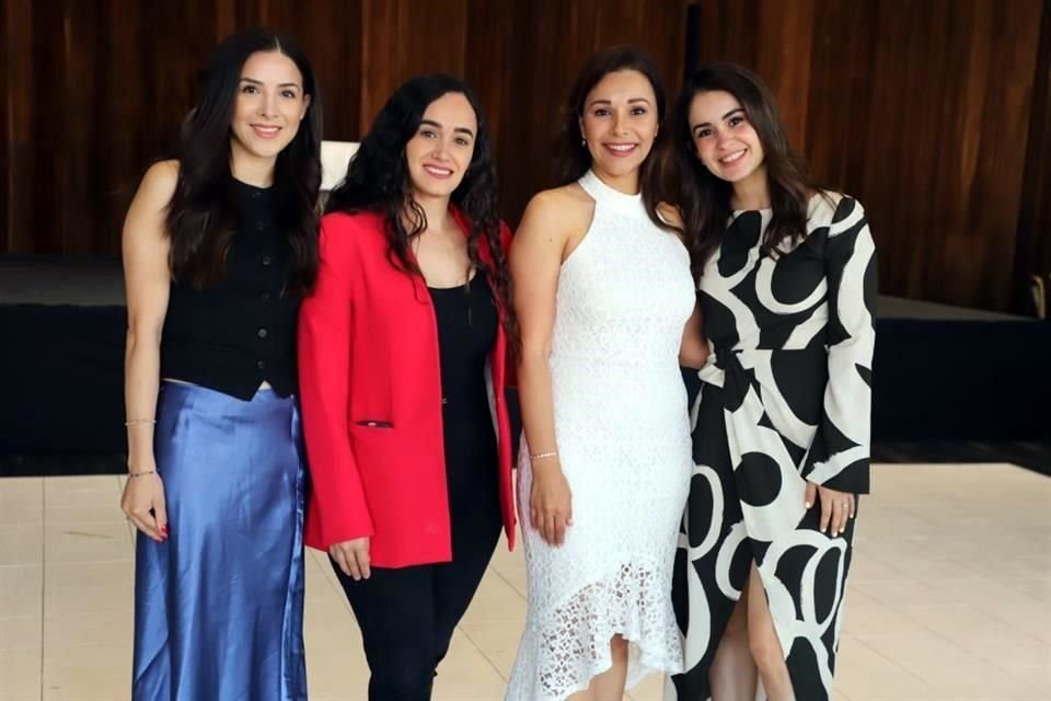 Rebeca Valdés, Liliana Garza, Ingrid Iduarte y Vanessa de la Rocha