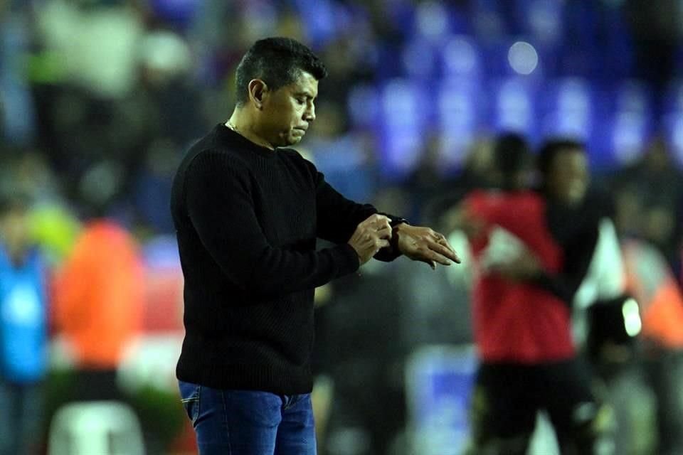 Marco Antonio Ruiz cumple con su primer torneo al frente de la Jaiba Brava.