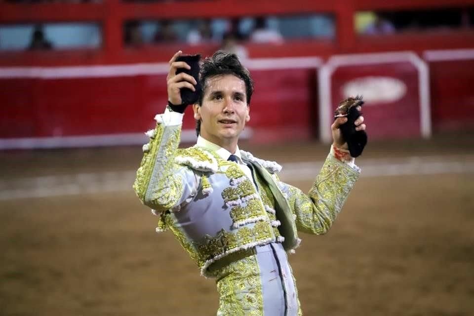 Arturo Gilio tuvo una noche   redonda.