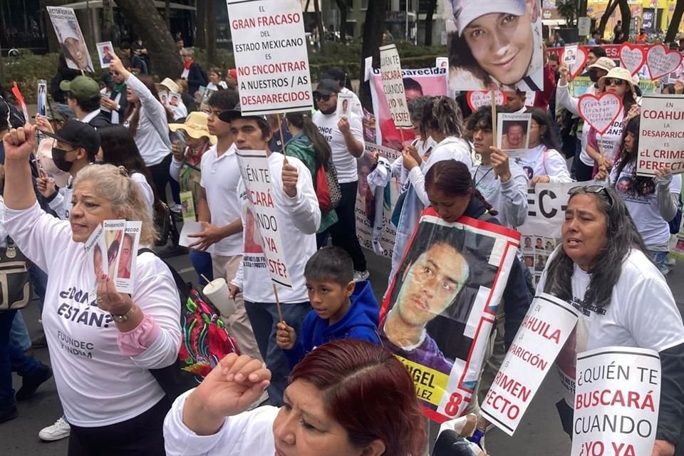 Decenas de colectivos de madres buscadoras pidieron a la Presidenta que rompa 'pacto de impunidad' con el crimen y acepte ayuda de la ONU.