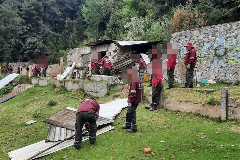Uno de los operativos tuvo lugar en Los Dinamos, en la Alcaldía Magdalena Contreras, mientras que el segundo se llevó a cabo en las barrancas de Atzoyapan, en Álvaro Obregón. 