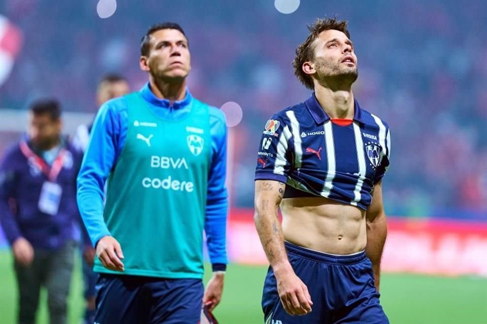 Sergio Canales sumó otra decepción con el Monterrey.