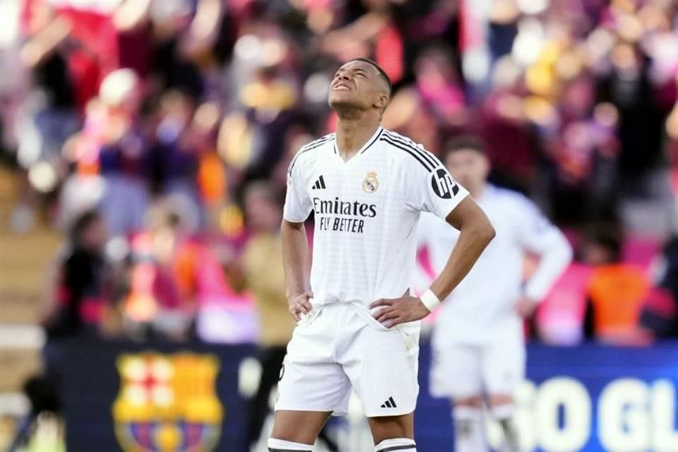 Al final, el triplete de Kylian Mbappe de nada sirvió.