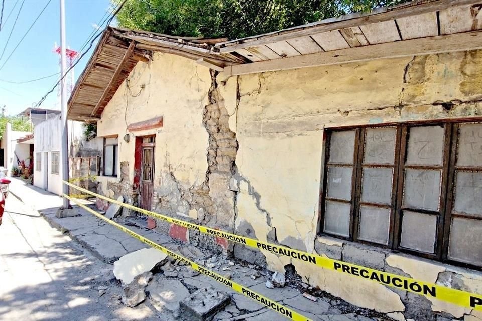  El domingo, un sismo de magnitud 4.5 se sintió en casi todo Nuevo León y causó daños en Montemorelos.
