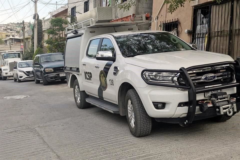 El crimen se cometió afuera de una casa cerca del cruce de las calles Jacaranda y Pirul, en la Col. Cima de las Mitras.