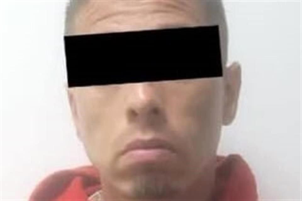 Jonathan, de 33 años.