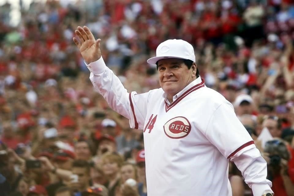 Las Grandes Ligas readmitieron a Pete Rose (foto) y Shoeless Joe Jackson y ambos podrán ser elegibles para el Salón de la Fama.